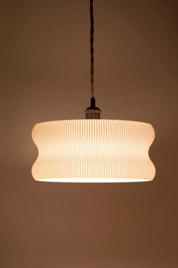 Suspension design CINTRA imprimée en 3D – Luminaire organique en PLA recyclé – Abat-jour sculptural pour douille E27 – Ø 35 cm